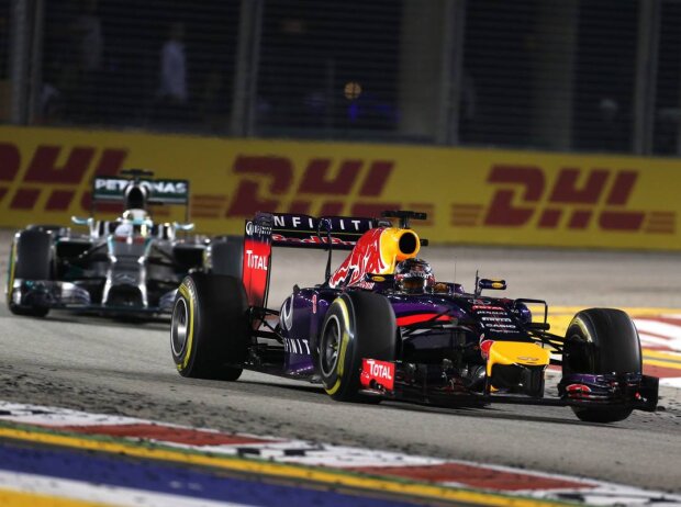 Sebastian Vettel, Lewis Hamilton Sebastian Vettel, Lewis Hamilton