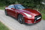 Nissan GT-R 