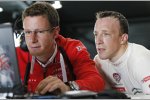 Kris Meeke testet den Citroen C-Elysee