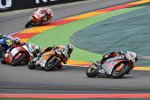 Sandro Cortese vor Sam Lowes 