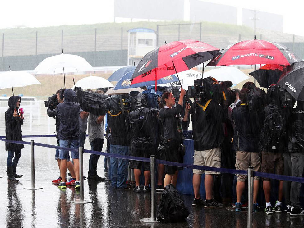 Regen im Fahrerlager von Suzuka