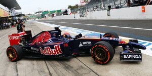 Rosberg fährt Bestzeit, Qualm bei Rookie Verstappen