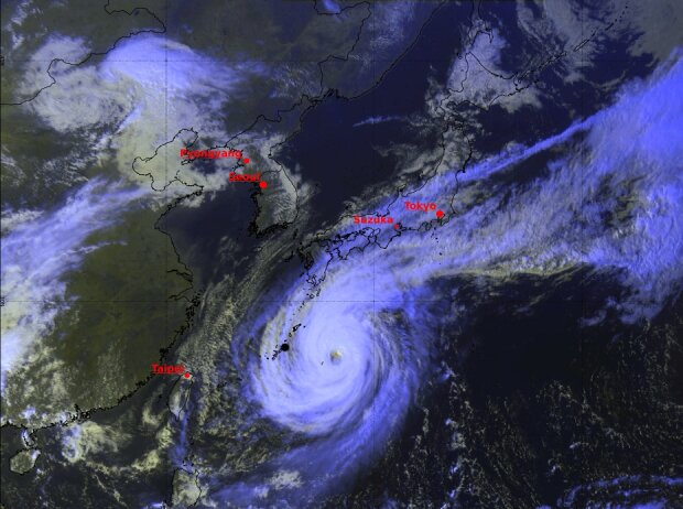Taifun Phanfone auf dem Satellitenbild