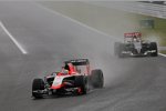 Jules Bianchi (Marussia) und Adrian Sutil (Sauber) 