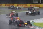 Sebastian Vettel (Red Bull), Kimi Räikkönen (Ferrari) und Sergio Perez (Force India) 