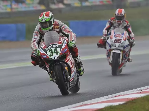 Davide Giugliano, Jonathan Rea Titel-Bild zur News: Davide Giugliano, Jonathan Rea