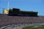 Start zum Hollywood Casino 400 mit Kevin Harvick (Stewart/Haas) an der Spitze