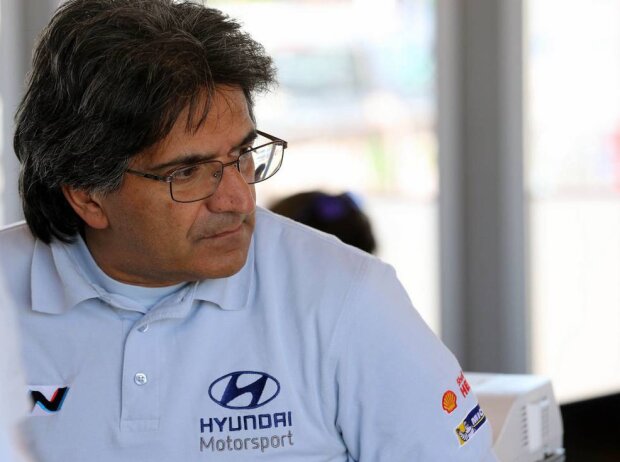 Michel Nandan Michel Nandan