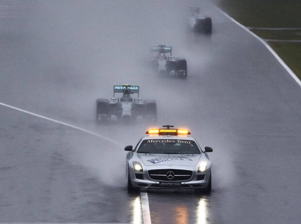 Nico Rosberg, Lewis Hamilton Nico Rosberg, Lewis Hamilton
