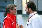 Graeme Lowdon (Marussia) mit FIA-Sprecher Matteo Bonciani