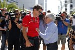 Bernie Ecclestone und  Graeme Lowdon (Marussia) 