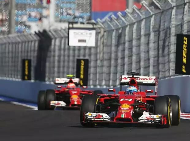 Titel-Bild zur News: Fernando Alonso, Kimi Räikkönen