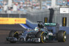 Mercedes: Hamilton bleibt