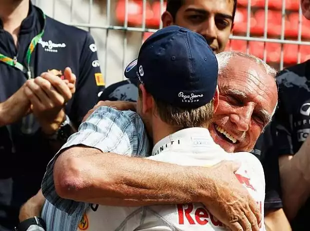 Sebastian Vettel, Dietrich Mateschitz Titel-Bild zur News: Sebastian Vettel, Dietrich Mateschitz