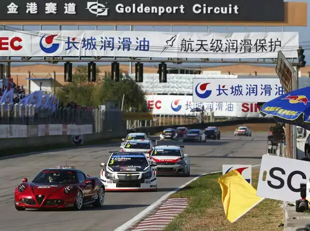 Bruno Correia, WTCC, Safety-Car Titel-Bild zur News: Bruno Correia, WTCC, Safety-Car