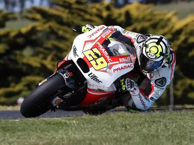 Andrea Iannone Titel-Bild zur News: Andrea Iannone