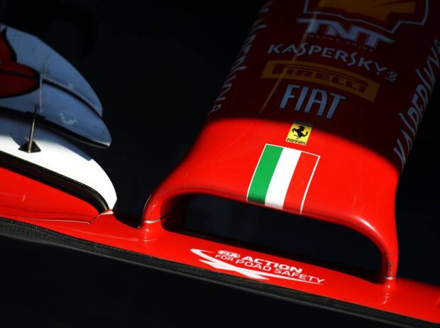 Titel-Bild zur News: Tiefe Nase des Ferrari F14T