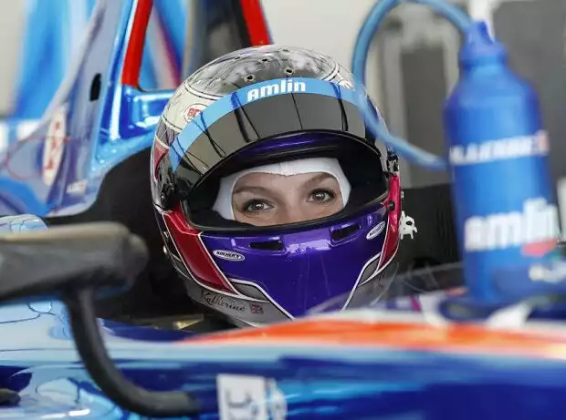 Katherine Legge Titel-Bild zur News: Katherine Legge