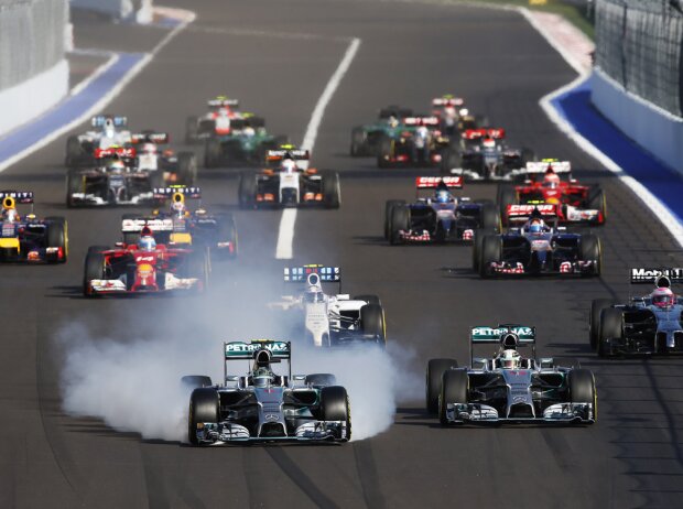 Nico Rosberg, Lewis Hamilton Nico Rosberg, Lewis Hamilton