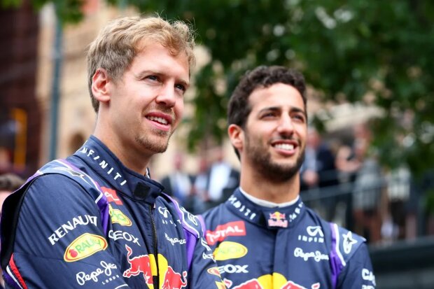 Daniel Ricciardo Sebastian Vettel Red Bull Infiniti Red Bull Racing F1 ~Daniel Ricciardo (Red Bull) und Sebastian Vettel (Red Bull) ~ 