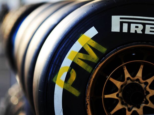 Titel-Bild zur News: Pirelli-Reifen Medium