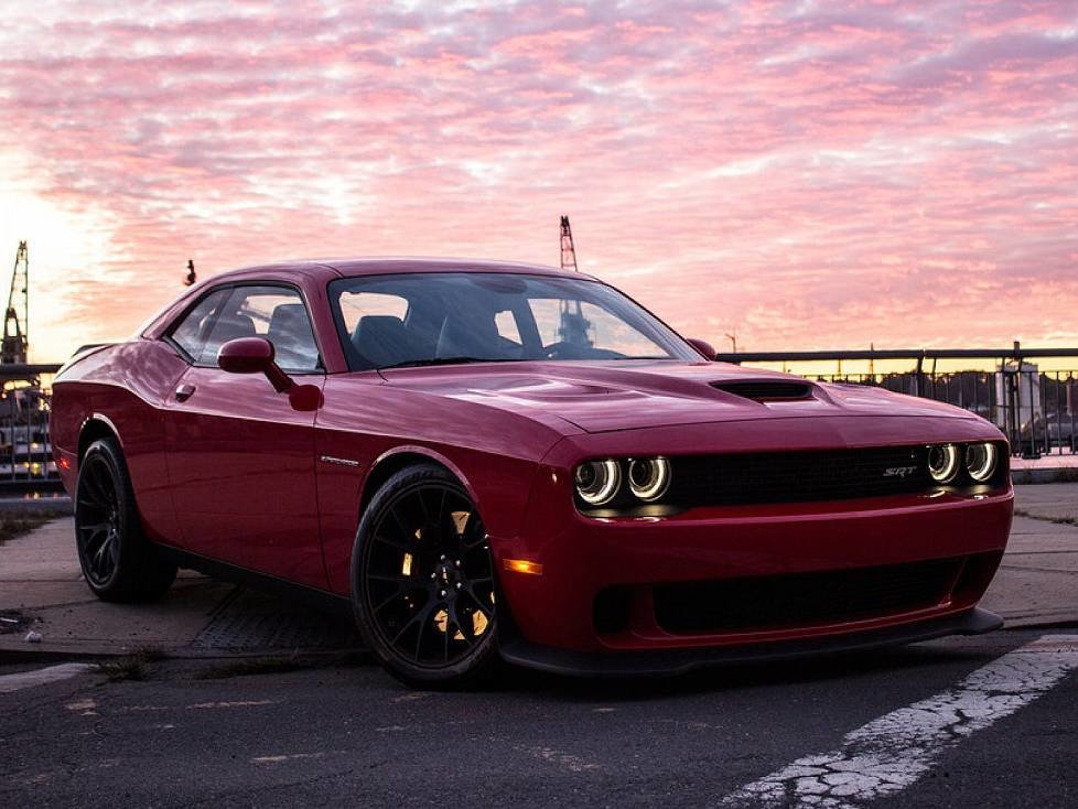 Dodge Challenger SRT Hellcat