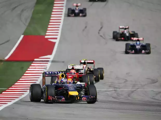 Daniel Ricciardo, Kimi Räikkönen, Pastor Maldonado Titel-Bild zur News: Daniel Ricciardo, Kimi Räikkönen, Pastor Maldonado