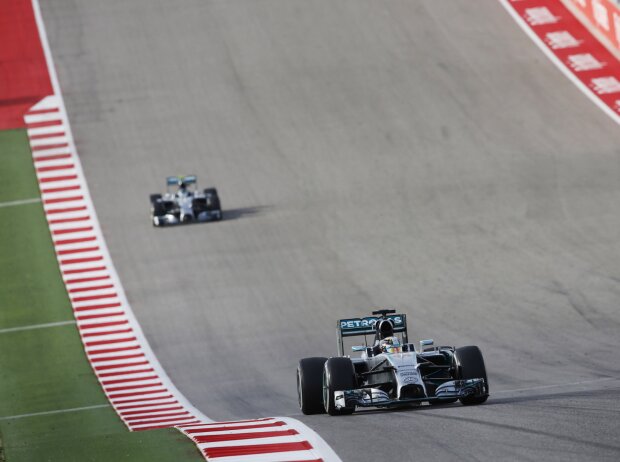 Lewis Hamilton, Nico Rosberg Lewis Hamilton, Nico Rosberg