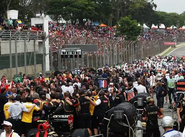 Startaufstellung Sao Paulo Titel-Bild zur News: Startaufstellung Sao Paulo