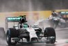 Bild zum Inhalt: Titel-Thriller: Rosberg hofft auf den Regengott