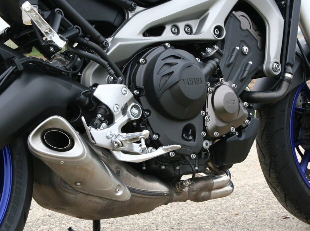 Yamaha MT-09 Yamaha MT-09