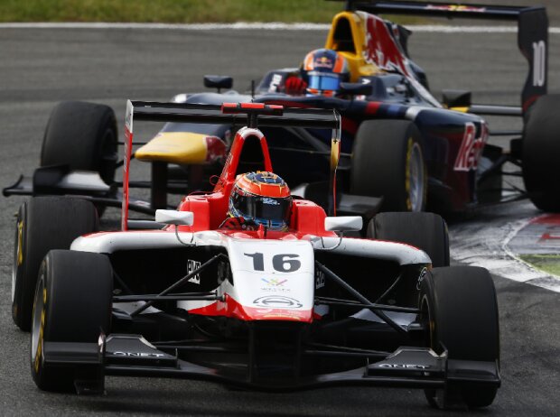 GP3 in Monza, Italien, Dean Stoneman (Martussia Manor) vor Alex Lynn (Carlin) GP3 in Monza, Italien, Dean Stoneman (Martussia Manor) vor Alex Lynn (Carlin)