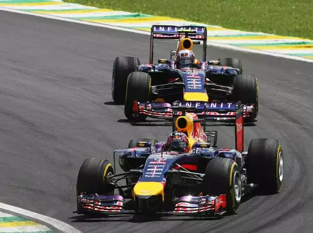 Sebastian Vettel, Daniel Ricciardo Titel-Bild zur News: Sebastian Vettel, Daniel Ricciardo