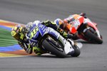 Valentino Rossi vor Daniel Pedrosa 