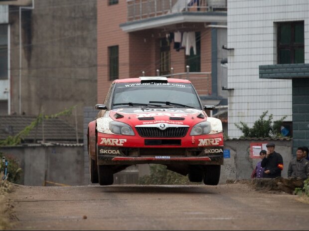 Jan Kopecky bei der fünften Sonderprüfung, APRC Rallye China Jan Kopecky bei der fünften Sonderprüfung, APRC Rallye China