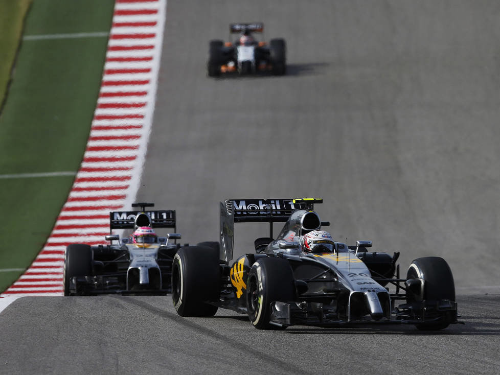 Kevin Magnussen, Jenson Button