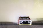 Burnout vom neuen NASCAR-Champion Kevin Harvick (Stewart/Haas) 