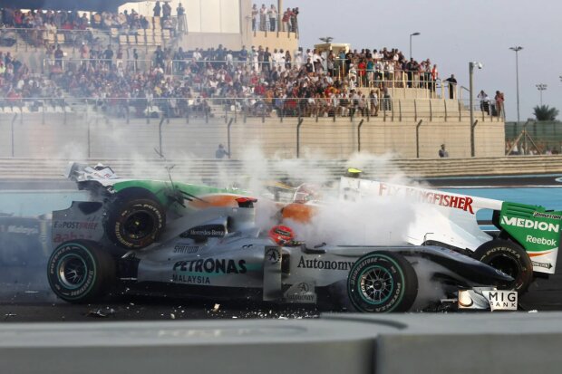 Vitantonio Liuzzi Michael Schumacher ~Vitantonio Liuzzi und Michael Schumacher ~ Vitantonio Liuzzi Michael Schumacher ~Vitantonio Liuzzi und Michael Schumacher ~