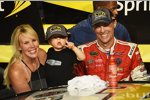 Familie Harvick in der Victory Lane