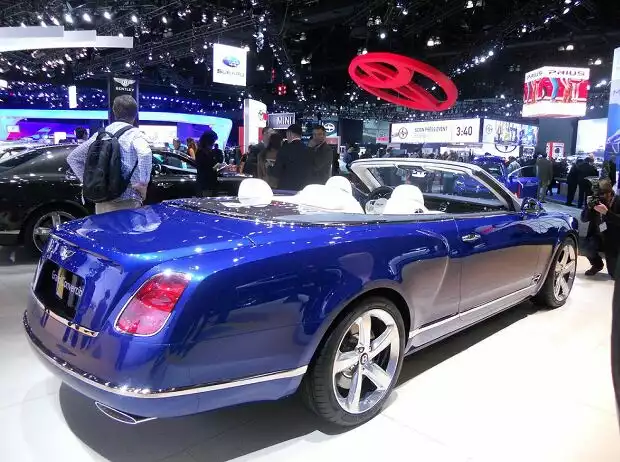 Bentley Grand Convertible Titel-Bild zur News: Bentley Grand Convertible