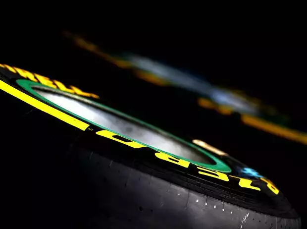 Soft-Reifen von Pirelli Titel-Bild zur News: Soft-Reifen von Pirelli