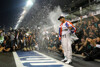 Get the party started: Starker Rosberg feiert mit