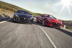 Jaguar F-Type S AWD (l.) und R AWD 