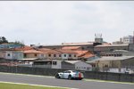 Darren Turner und Stefan Mücke (Aston Martin) 
