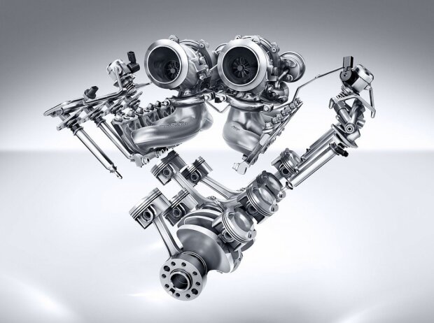 Mercedes-AMG GT: AMG V8-Zylinder-Benzinmotor mit Biturboaufladung, , Baureihe M178, V-Anordnung, beide Turbolader im 90-Grad-V der Zylinder, Kolben, Kurbelwelle 