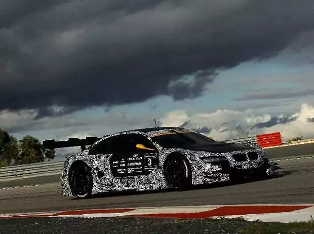 Titel-Bild zur News: BMW-DTM-Testträger