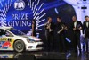 Bild zum Inhalt: Volkswagen und Ogier erhalten Weltmeister-Pokale in Doha