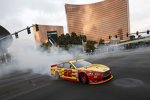 Donuts in Las Vegas: Joey Logano (Penske) 