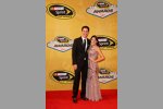 Joey Logano mit Verlobter Brittany