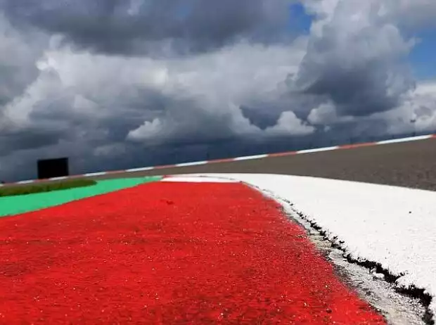 Nürburgring Titel-Bild zur News: Nürburgring